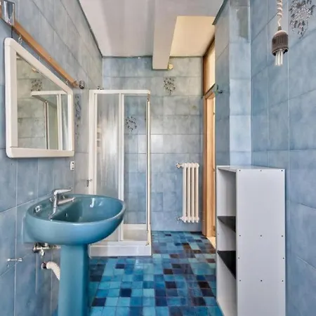 Venice H&s Private With Ac *
